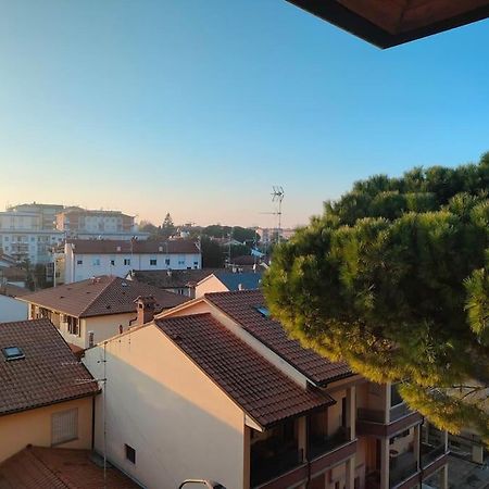Attico A 2 Passi Dalla Stazione E Centro Storico Ravenna Dış mekan fotoğraf